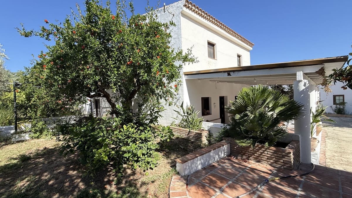 7 soveværelse Finca/Landehus til salg i Alhaurin el Grande med swimmingpool - € 1.200.000 (Ref: 9705113)