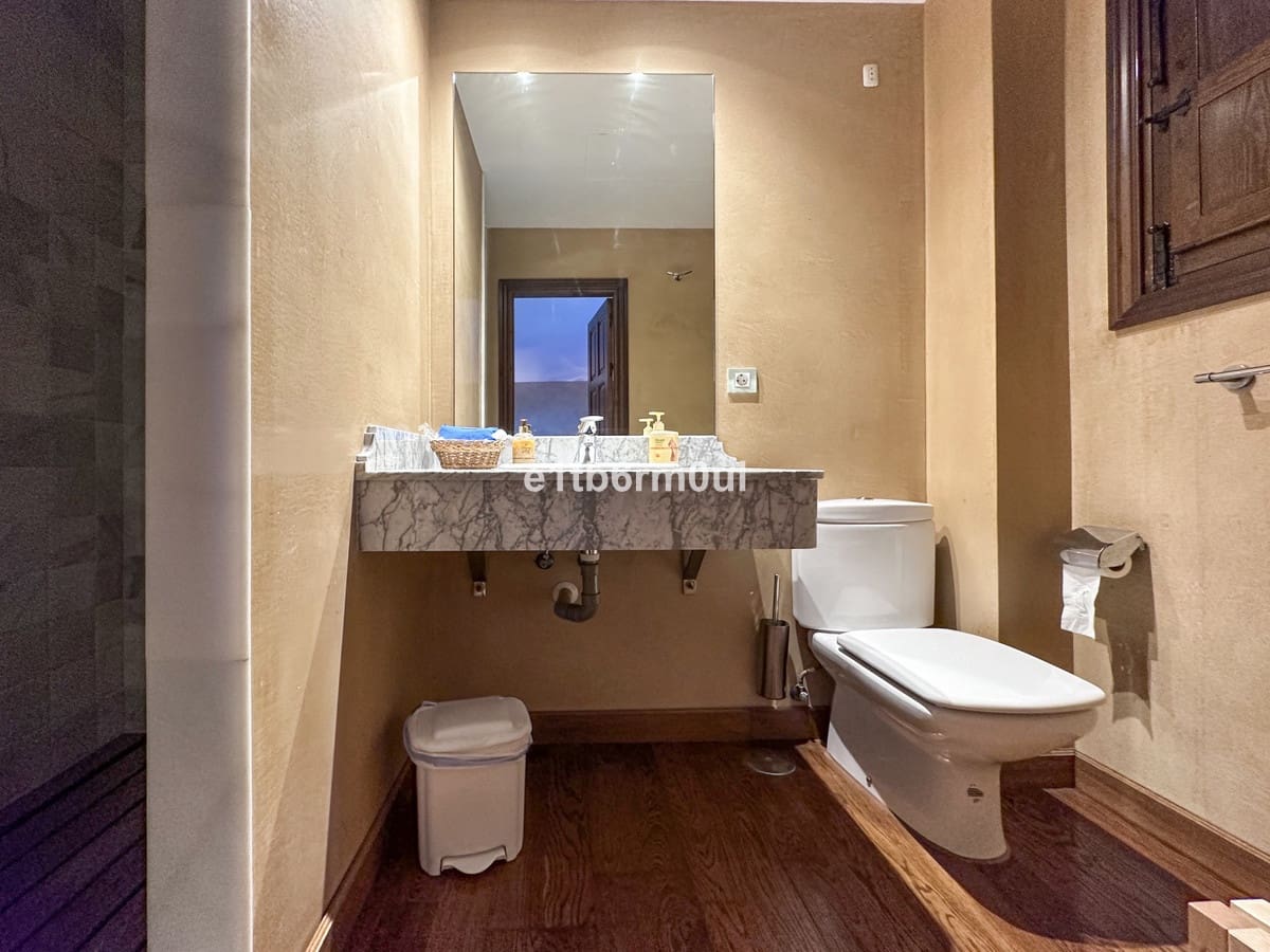 5 sypialnia Finka/Dom wiejski na sprzedaż w Ojen z basenem - 1 600 000 € (Ref: 9705116)