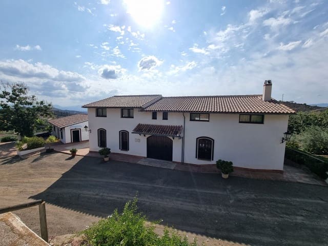 15 Zimmer Finca/Landgut zu verkaufen in Centro Historico, Málaga Stadt - 1.880.000 € (Ref: 9705117)