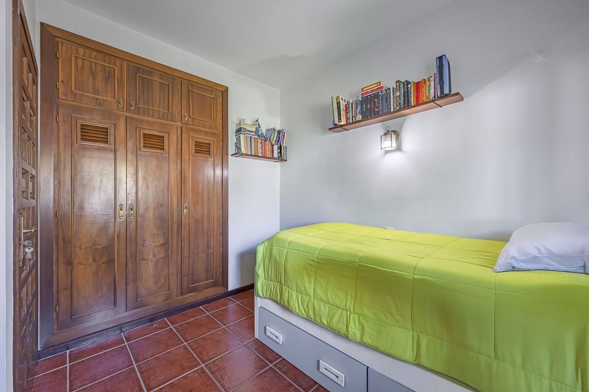 3 camera da letto Villa in vendita in Guadalmina con garage - 1.700.000 € (Rif: 9712122)