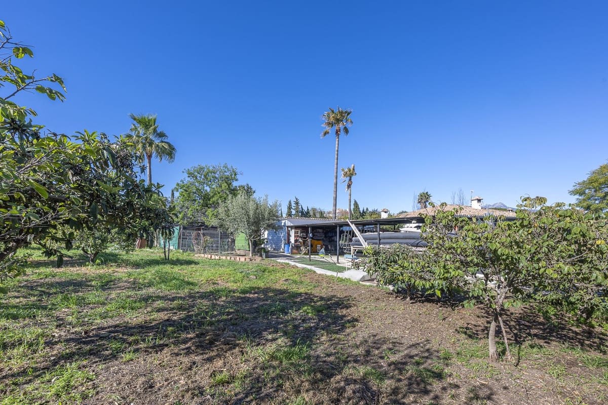 3 camera da letto Villa in vendita in Guadalmina con garage - 1.700.000 € (Rif: 9712122)