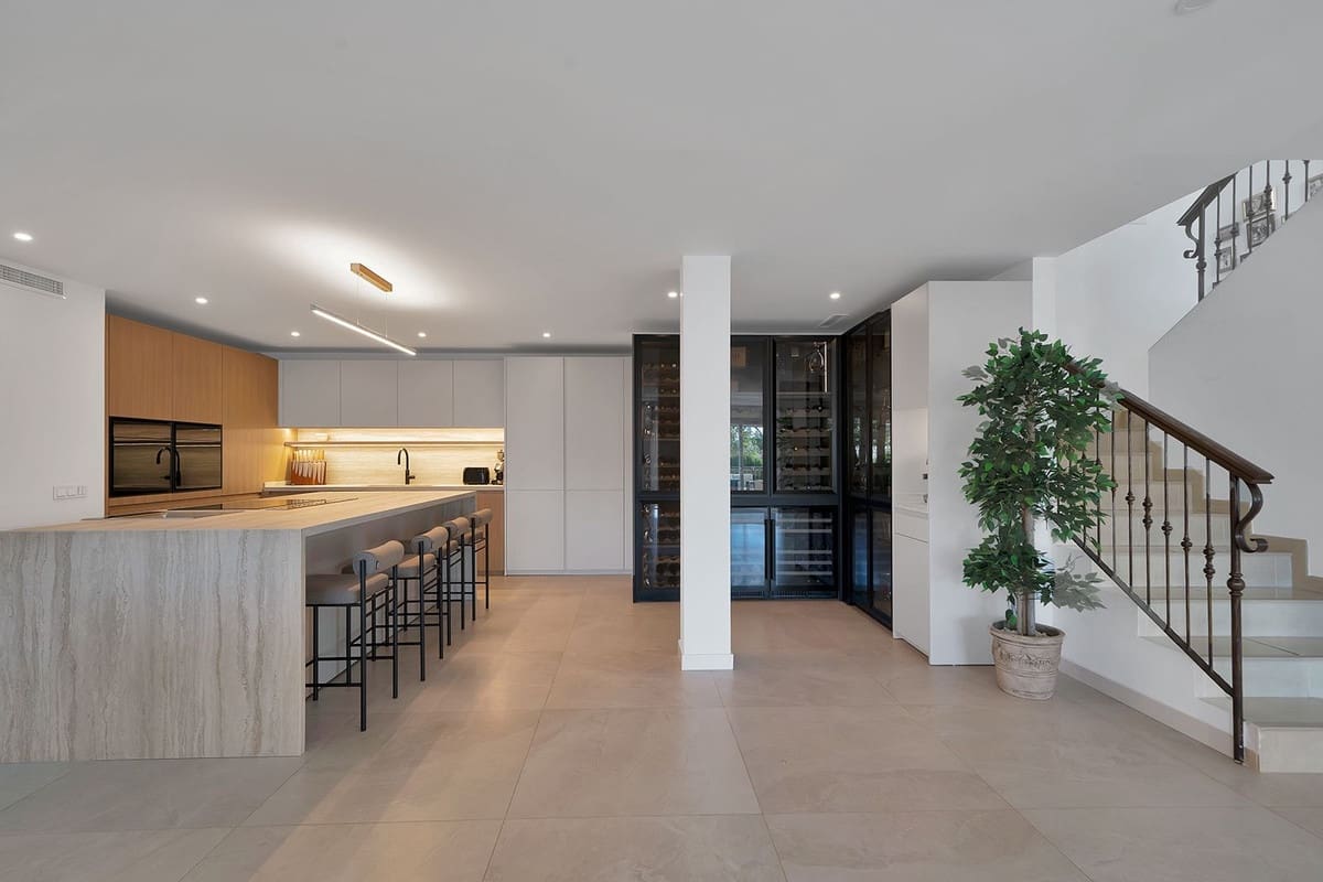 5 soverom Villa til salgs i Benalmadena med svømmebasseng - € 1 895 000 (Ref: 9729301)