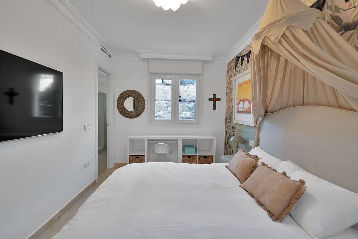 5 soverom Villa til salgs i Benalmadena med svømmebasseng - € 1 895 000 (Ref: 9729301)