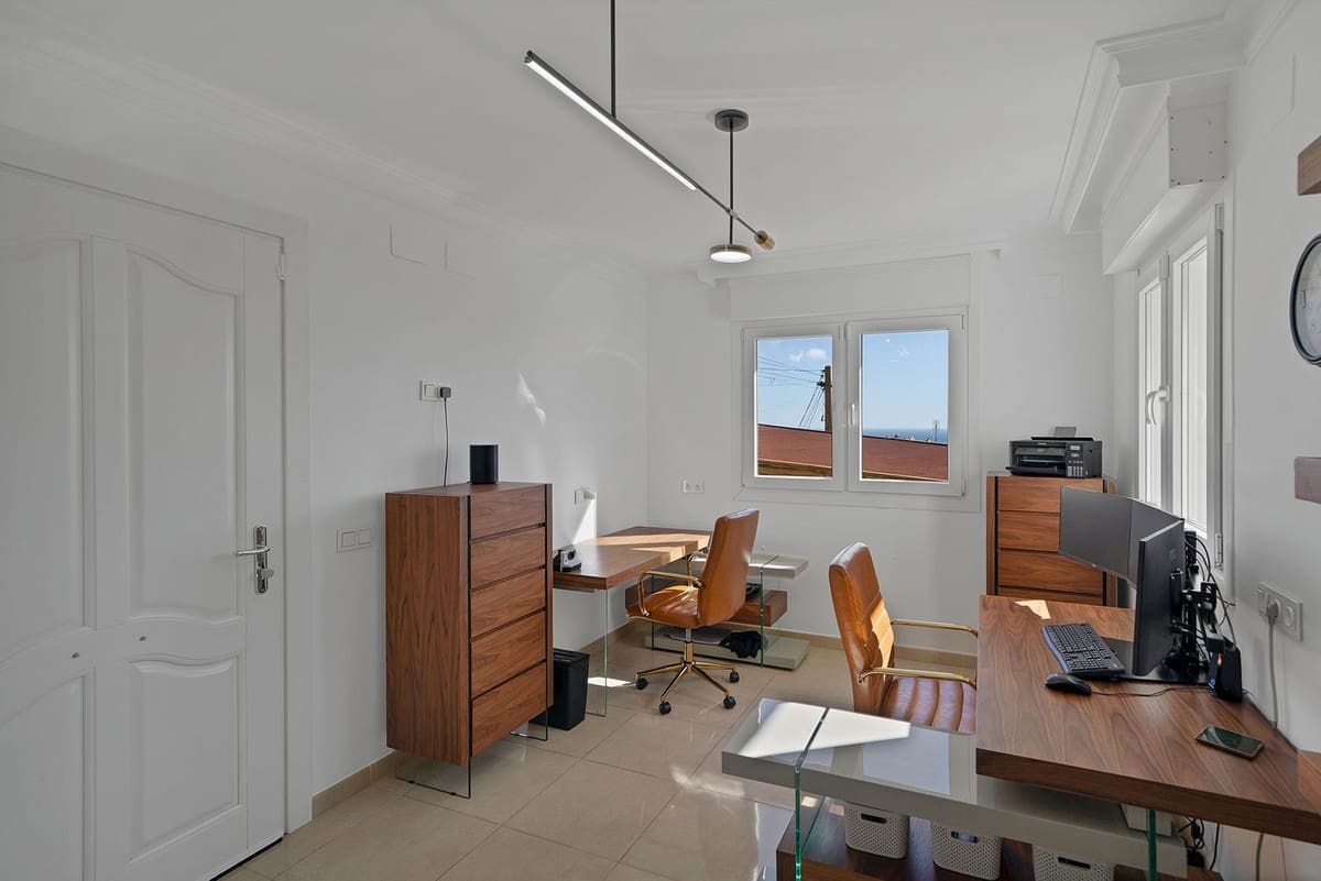 5 soverom Villa til salgs i Benalmadena med svømmebasseng - € 1 895 000 (Ref: 9729301)