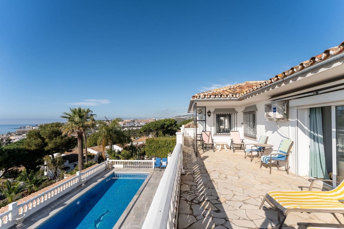 6 sypialnia Willa na sprzedaż w La Cala de Mijas z basenem - 1 695 000 € (Ref: 9729303)