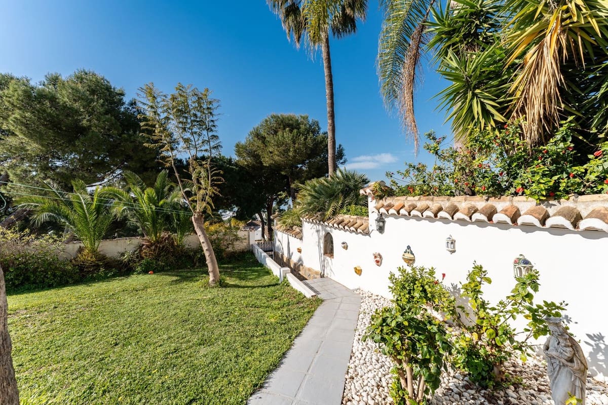 6 sypialnia Willa na sprzedaż w La Cala de Mijas z basenem - 1 695 000 € (Ref: 9729303)