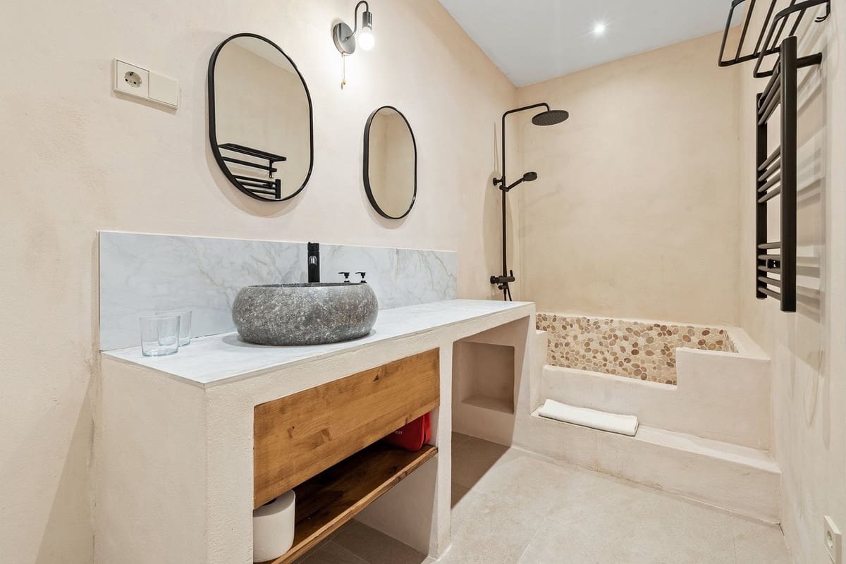 12 slaapkamer Hotel te koop in Sotogrande met zwembad garage - € 5.500.000 (Ref: 9730228)