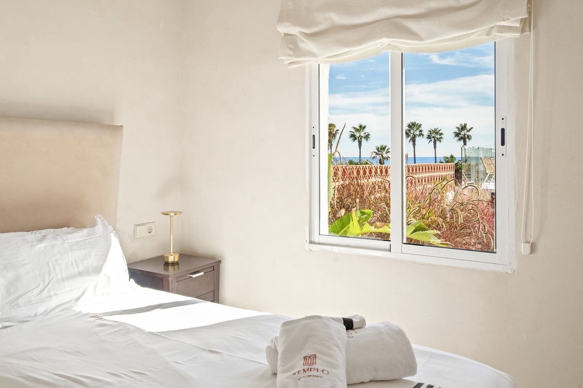 12 slaapkamer Hotel te koop in Sotogrande met zwembad garage - € 5.500.000 (Ref: 9730228)