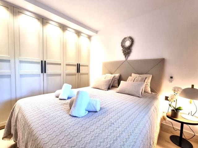 1 slaapkamer Appartement te koop in Riviera del Sol, Mijas met zwembad - € 599.000 (Ref: 9823273)