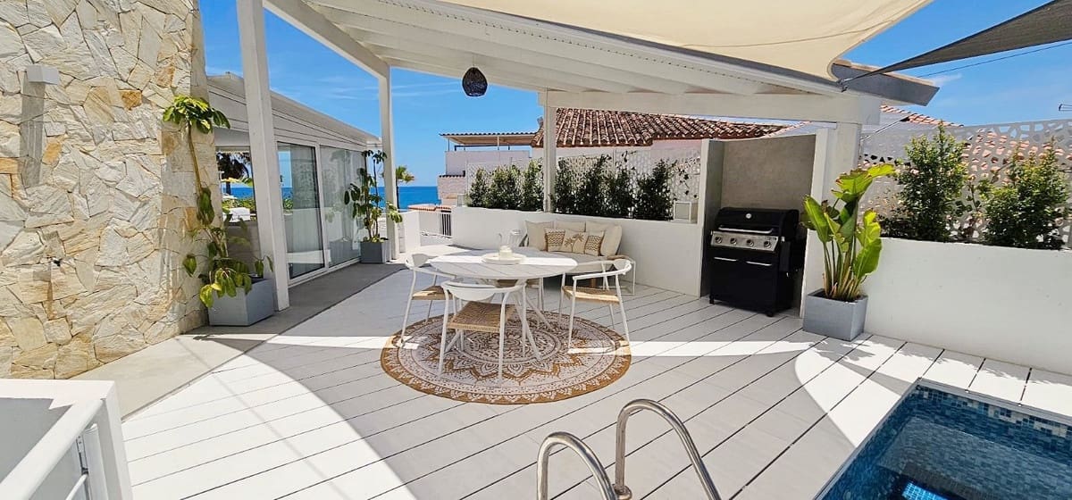 3 chambre Villa/Maison à vendre à Bahia Dorada avec piscine - 1 190 000 € (Ref: 9823274)