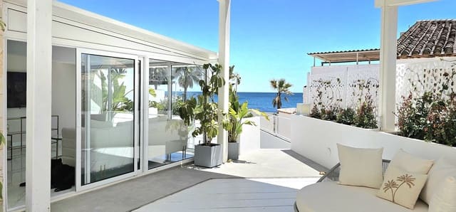 3 chambre Villa/Maison à vendre à Bahía Dorada, Estepona avec piscine - 1 190 000 € (Ref: 9823274)
