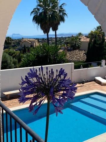 4 chambre Villa/Maison à vendre à Centro, Estepona avec piscine - 1 370 000 € (Ref: 9823276)