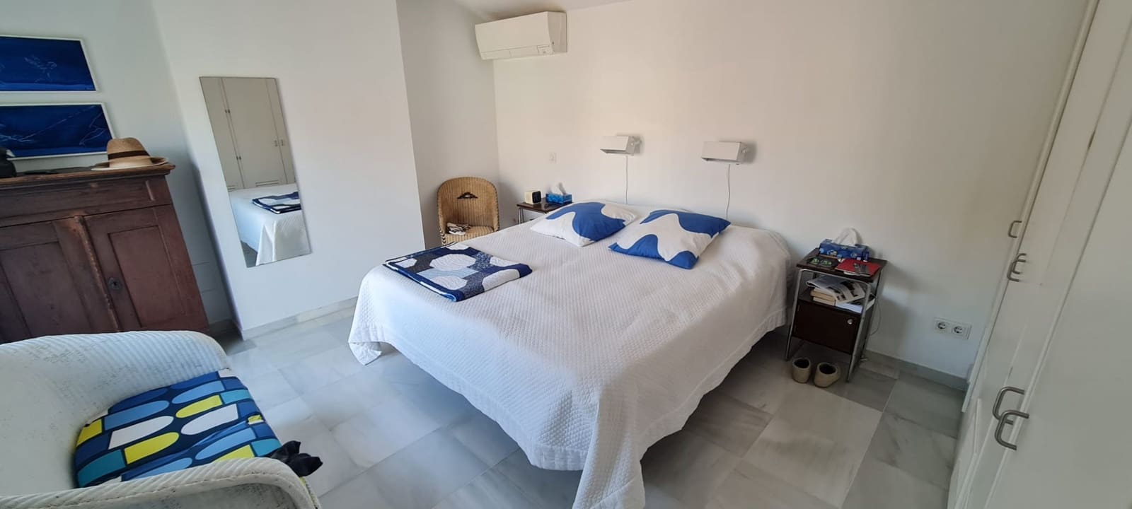 4 soveværelse Villa til salg i Estepona med swimmingpool - € 1.370.000 (Ref: 9823276)