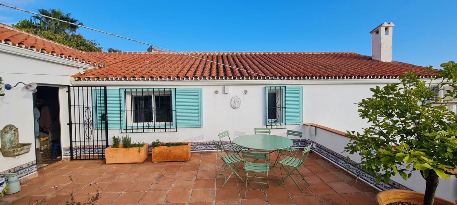 4 soveværelse Villa til salg i Estepona med swimmingpool - € 1.370.000 (Ref: 9823276)