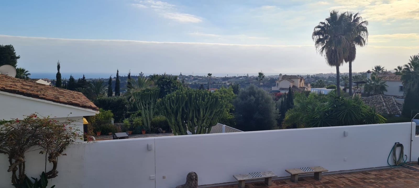 4 soveværelse Villa til salg i Estepona med swimmingpool - € 1.370.000 (Ref: 9823276)