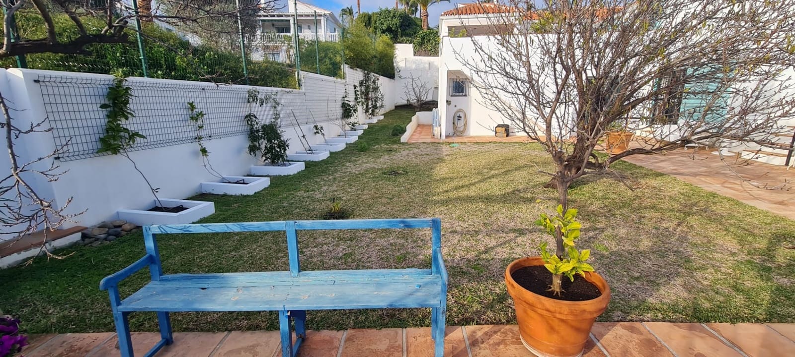 4 soveværelse Villa til salg i Estepona med swimmingpool - € 1.370.000 (Ref: 9823276)