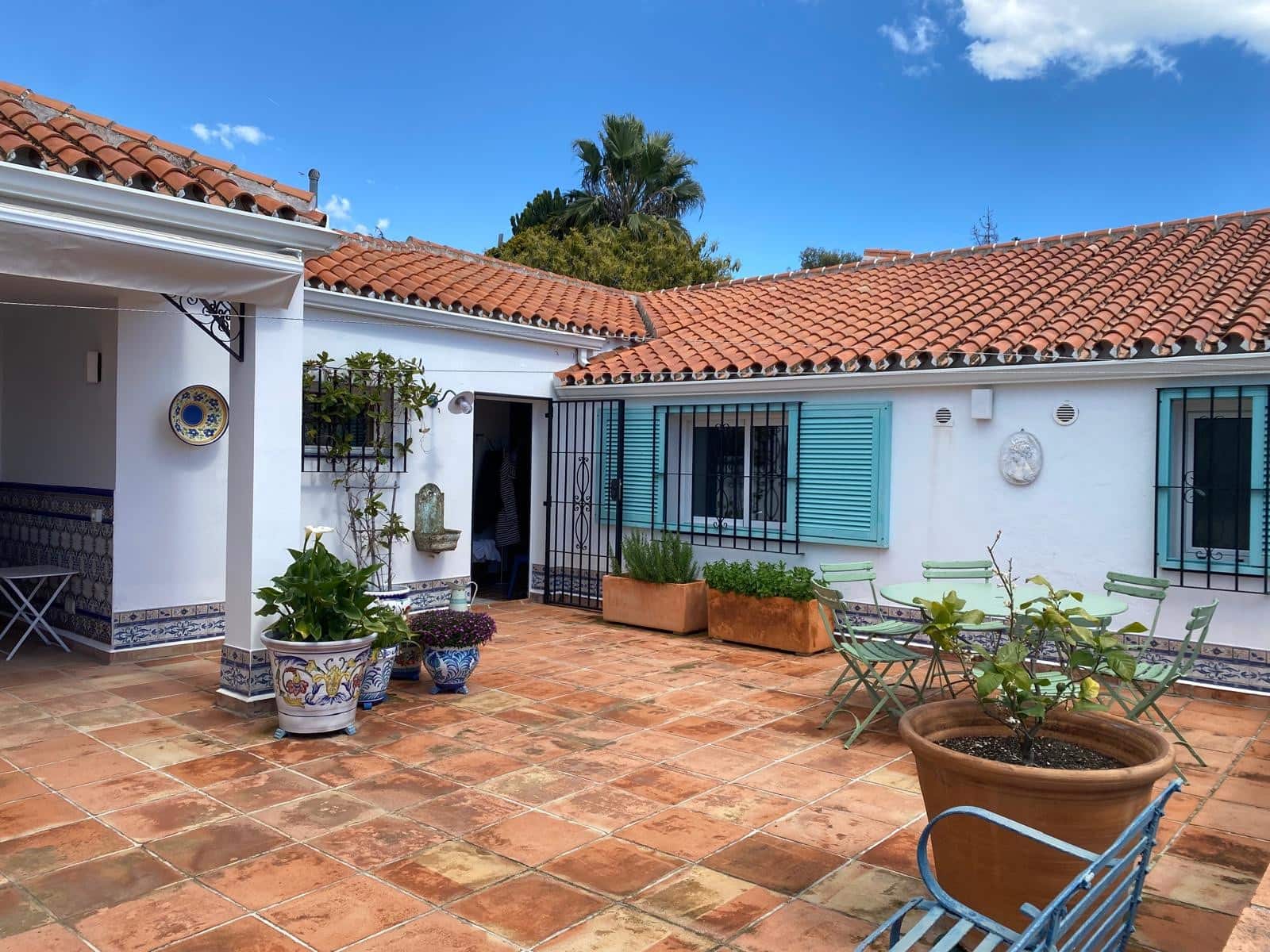 4 soveværelse Villa til salg i Estepona med swimmingpool - € 1.370.000 (Ref: 9823276)