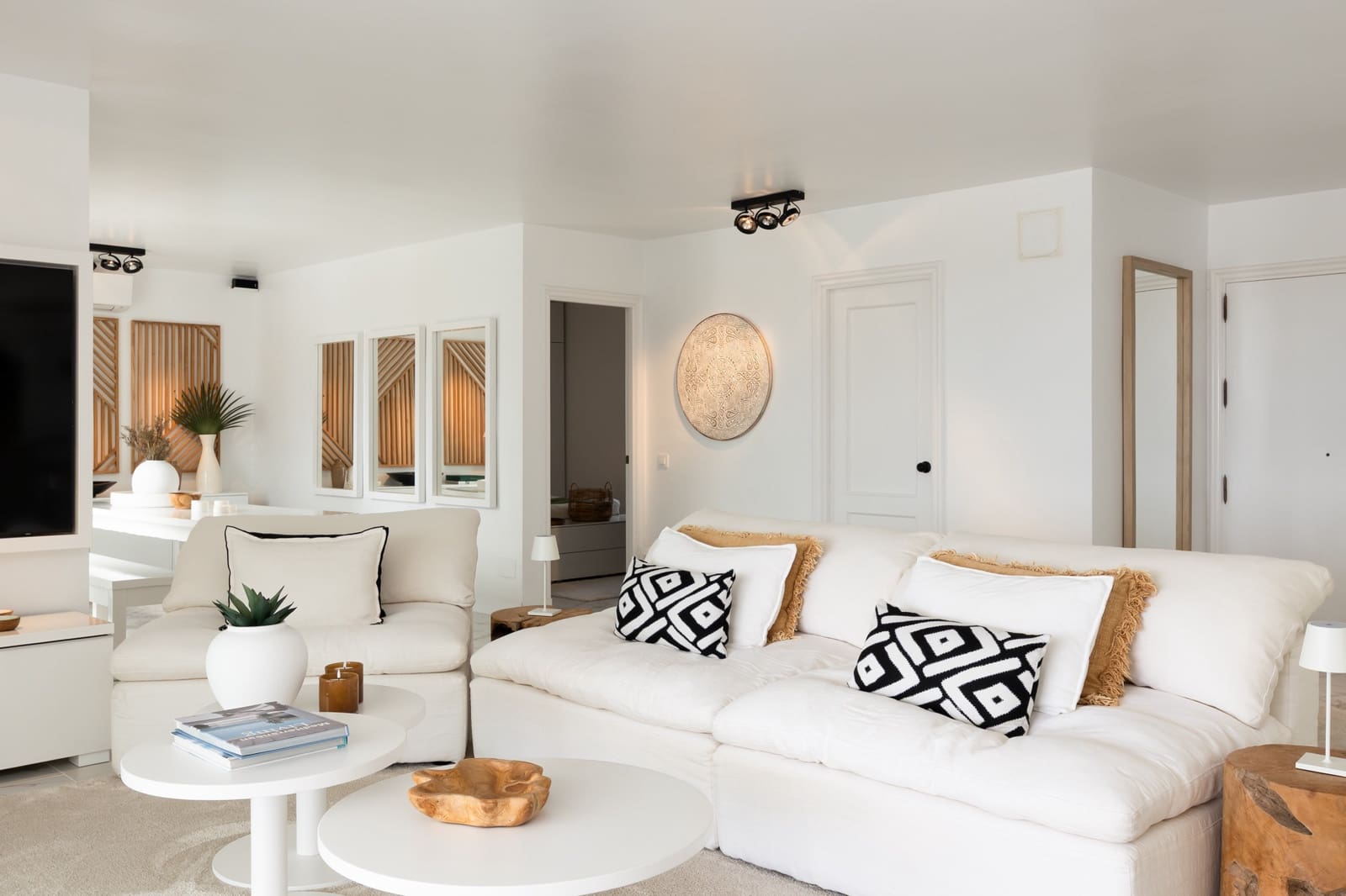 3 bedroom Villa for sale in Sotogrande with pool - € 1,795,000 (Ref: 9823280)