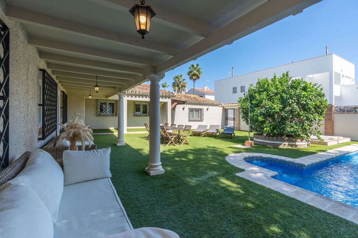 5 camera da letto Villa in vendita in San Pedro de Alcantara con piscina - 1.950.000 € (Rif: 9823284)