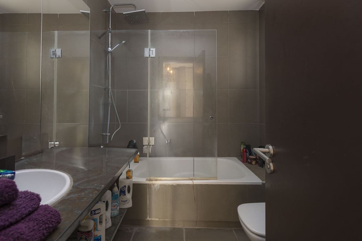 6 chambre Villa/Maison à vendre à Estepona avec piscine - 950 000 € (Ref: 9823293)