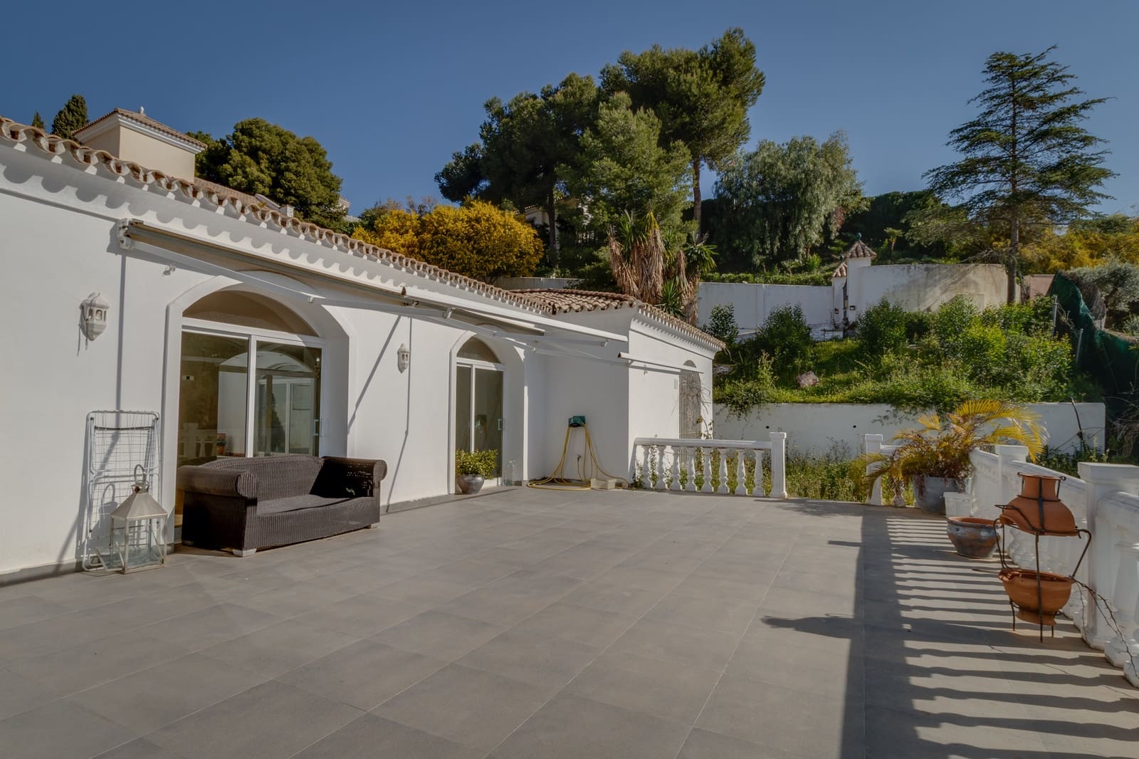 4 soverom Villa til salgs i Benahavis med svømmebasseng - € 1 700 000 (Ref: 9823297)