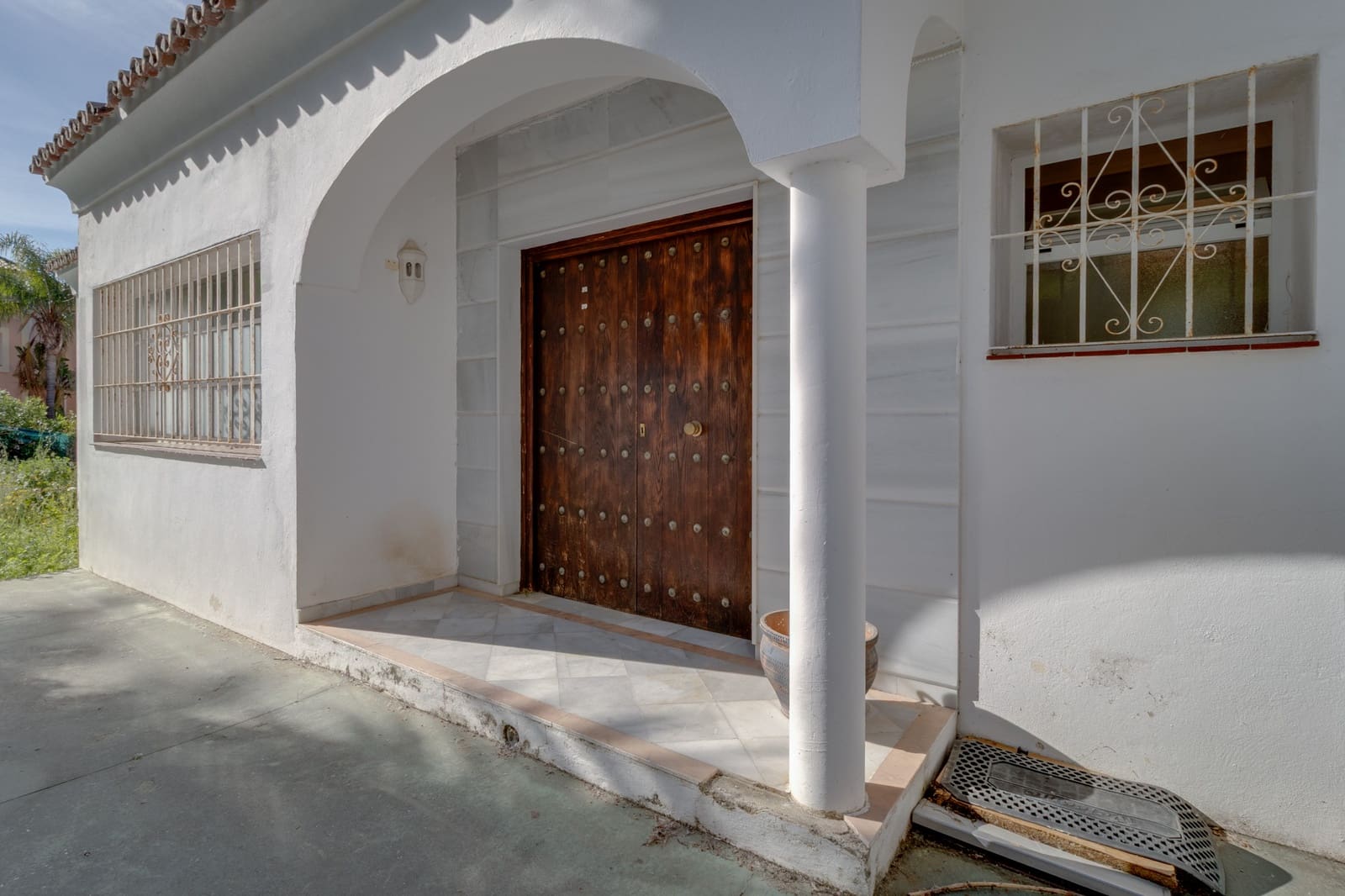 4 soverom Villa til salgs i Benahavis med svømmebasseng - € 1 700 000 (Ref: 9823297)
