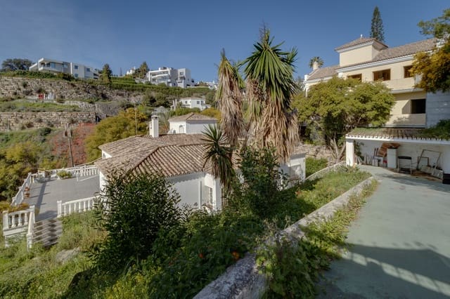 4 bedroom Villa for sale in Benahavís pueblo, Benahavís with pool - € 1,700,000 (Ref: 9823297)