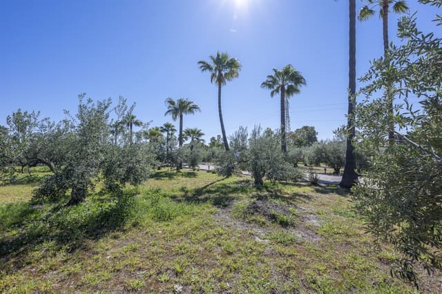 4 soverom Villa til salgs i El Padrón, Estepona med svømmebasseng - € 2 000 000 (Ref: 9823300)