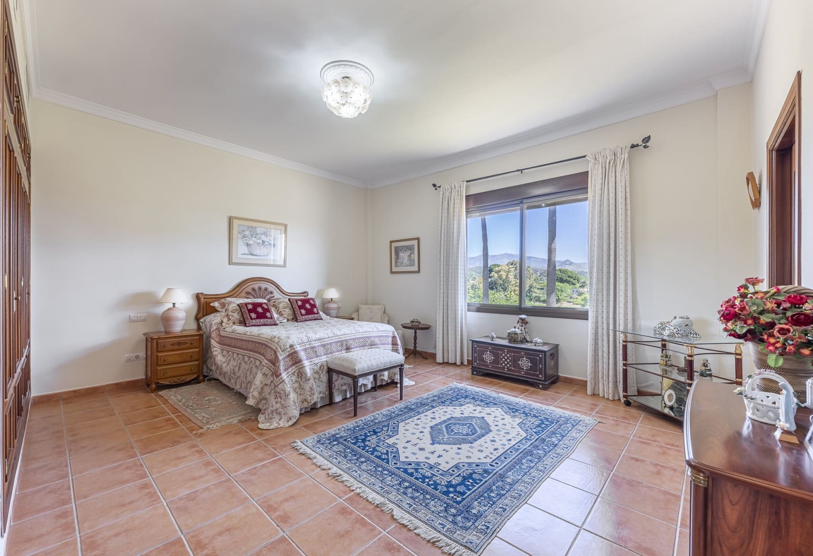 4 soverom Villa til salgs i El Padron med svømmebasseng - € 2 000 000 (Ref: 9823300)