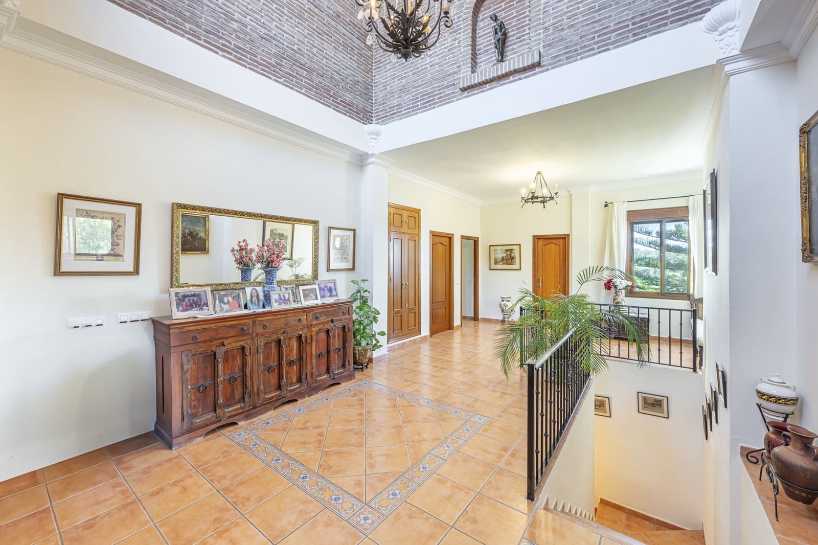 4 soverom Villa til salgs i El Padron med svømmebasseng - € 2 000 000 (Ref: 9823300)