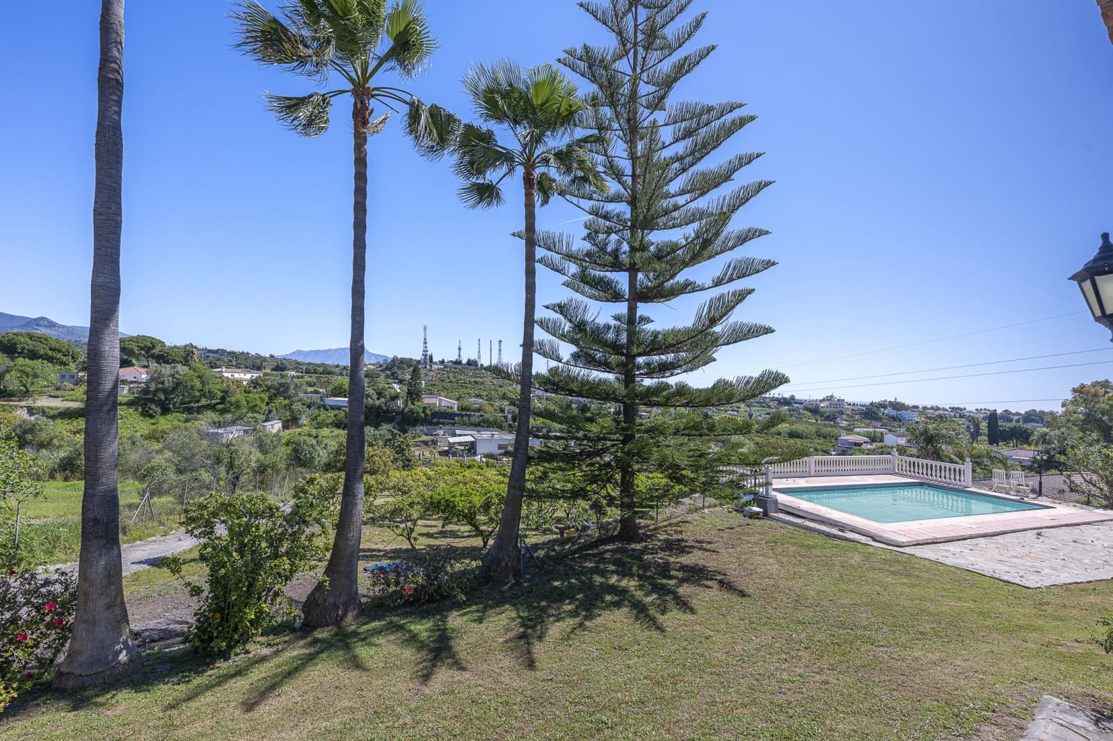 4 soverom Villa til salgs i El Padron med svømmebasseng - € 2 000 000 (Ref: 9823300)