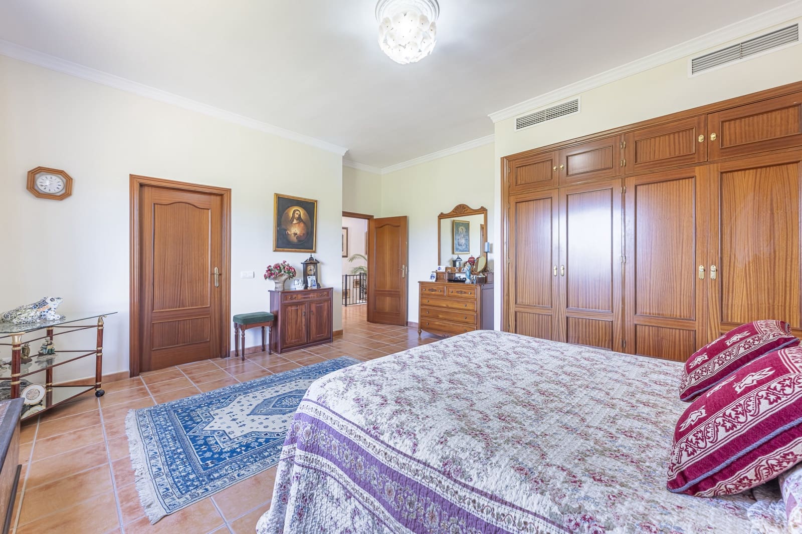 4 soverom Villa til salgs i El Padron med svømmebasseng - € 2 000 000 (Ref: 9823300)
