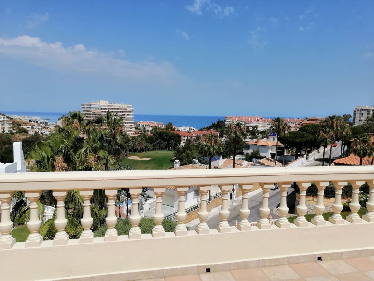 7 soveværelse Villa til salg i Benalmadena med swimmingpool - € 2.195.000 (Ref: 9823301)