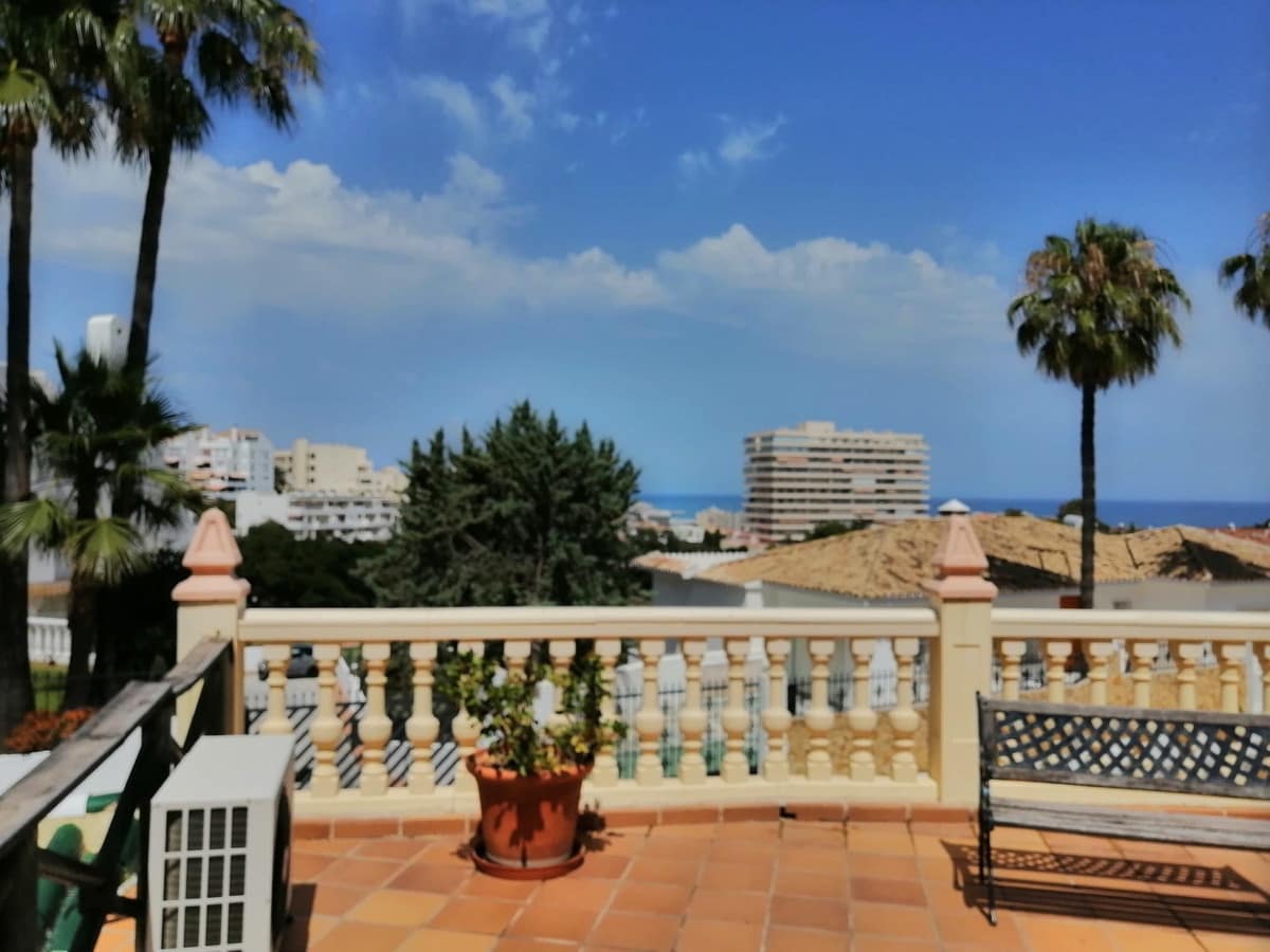 7 soveværelse Villa til salg i Benalmadena med swimmingpool - € 2.195.000 (Ref: 9823301)