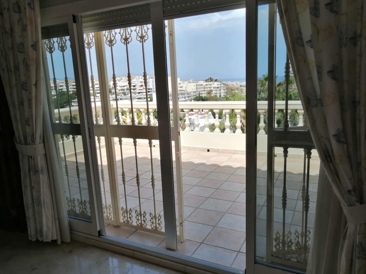 7 soveværelse Villa til salg i Benalmadena med swimmingpool - € 2.195.000 (Ref: 9823301)