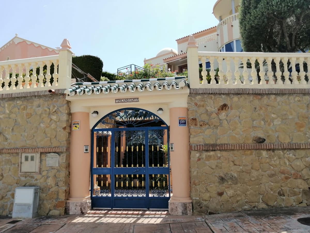 7 soveværelse Villa til salg i Benalmadena med swimmingpool - € 2.195.000 (Ref: 9823301)