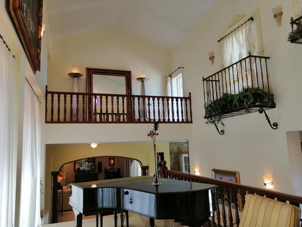 7 soveværelse Villa til salg i Benalmadena med swimmingpool - € 2.195.000 (Ref: 9823301)