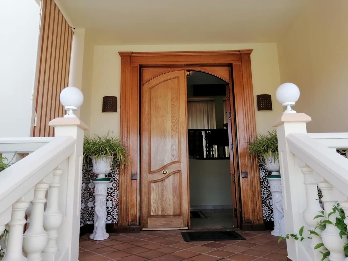 7 soveværelse Villa til salg i Benalmadena med swimmingpool - € 2.195.000 (Ref: 9823301)