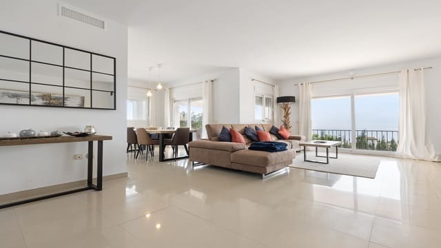 4 quarto Moradia para venda em Manilva Pueblo, Manilva com piscina - 1 450 000 € (Ref: 9823311)