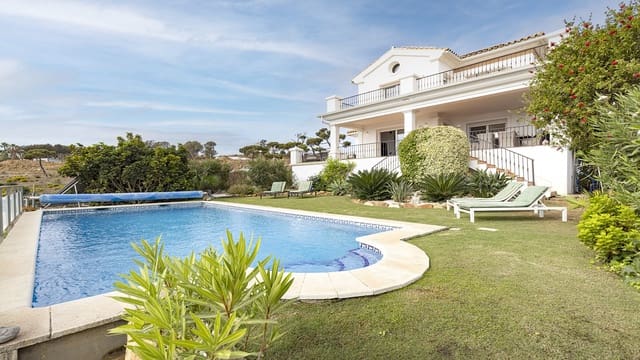 4 quarto Moradia para venda em Manilva Pueblo, Manilva com piscina - 1 450 000 € (Ref: 9823311)