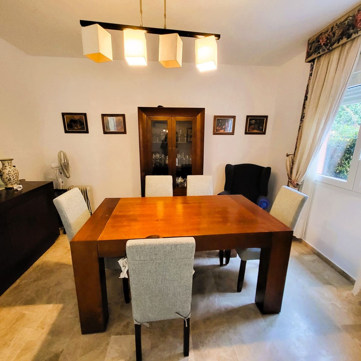 4 soveværelse Semi-Rækkehus til salg i Manilva med swimmingpool - € 495.000 (Ref: 9823313)