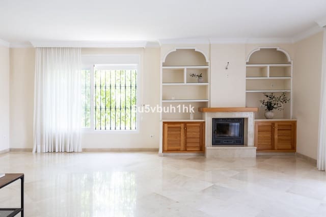 5 camera da letto Casa in vendita in San Pedro de Alcántara Pueblo, Marbella - 695.000 € (Rif: 9823314)