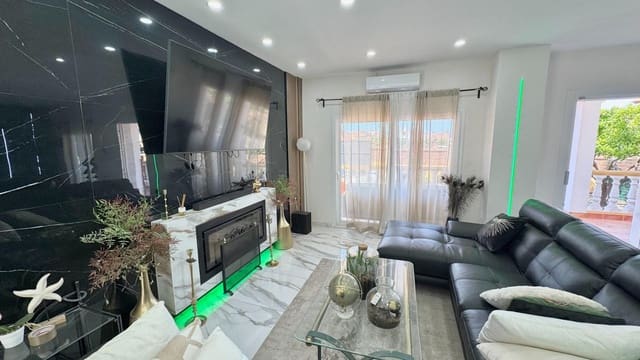 5 soverom Villa til salgs i Alhaurín de la Torre med svømmebasseng garasje - € 775 000 (Ref: 9823315)