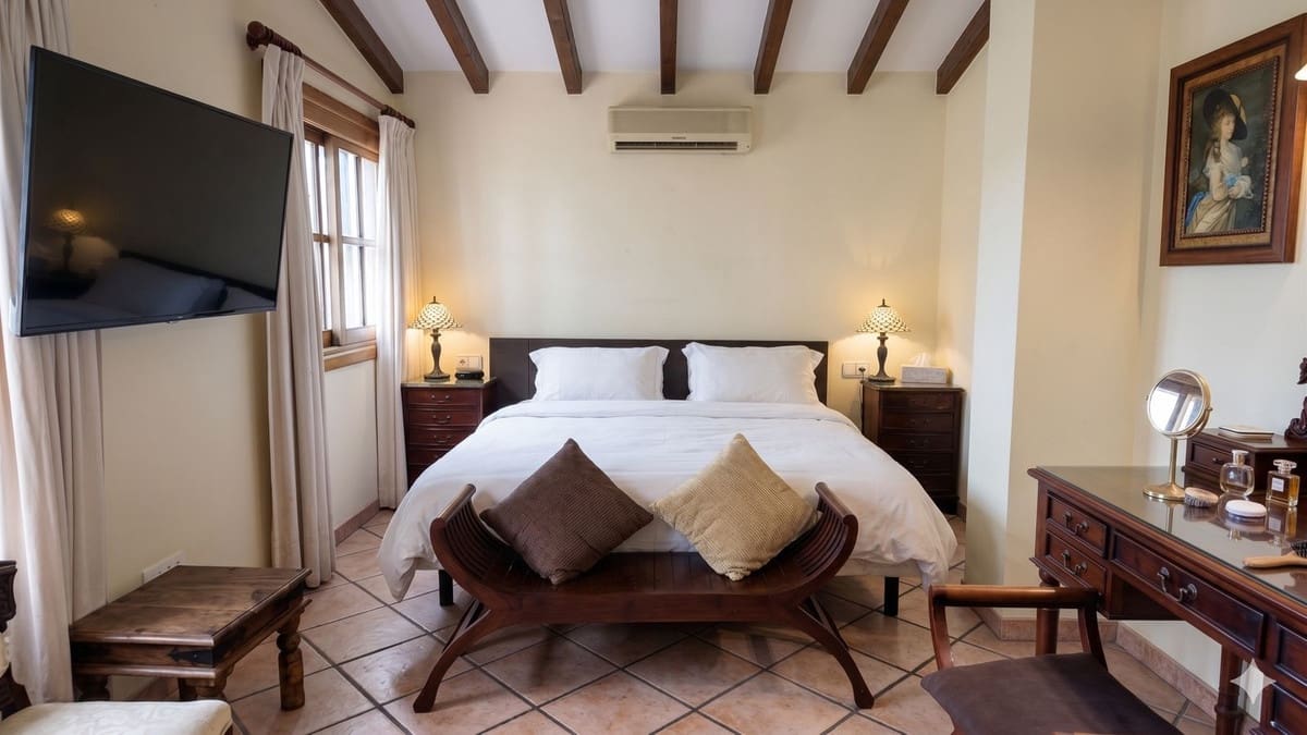 3 bedroom Villa for sale in Cancelada - € 799,000 (Ref: 9823316)