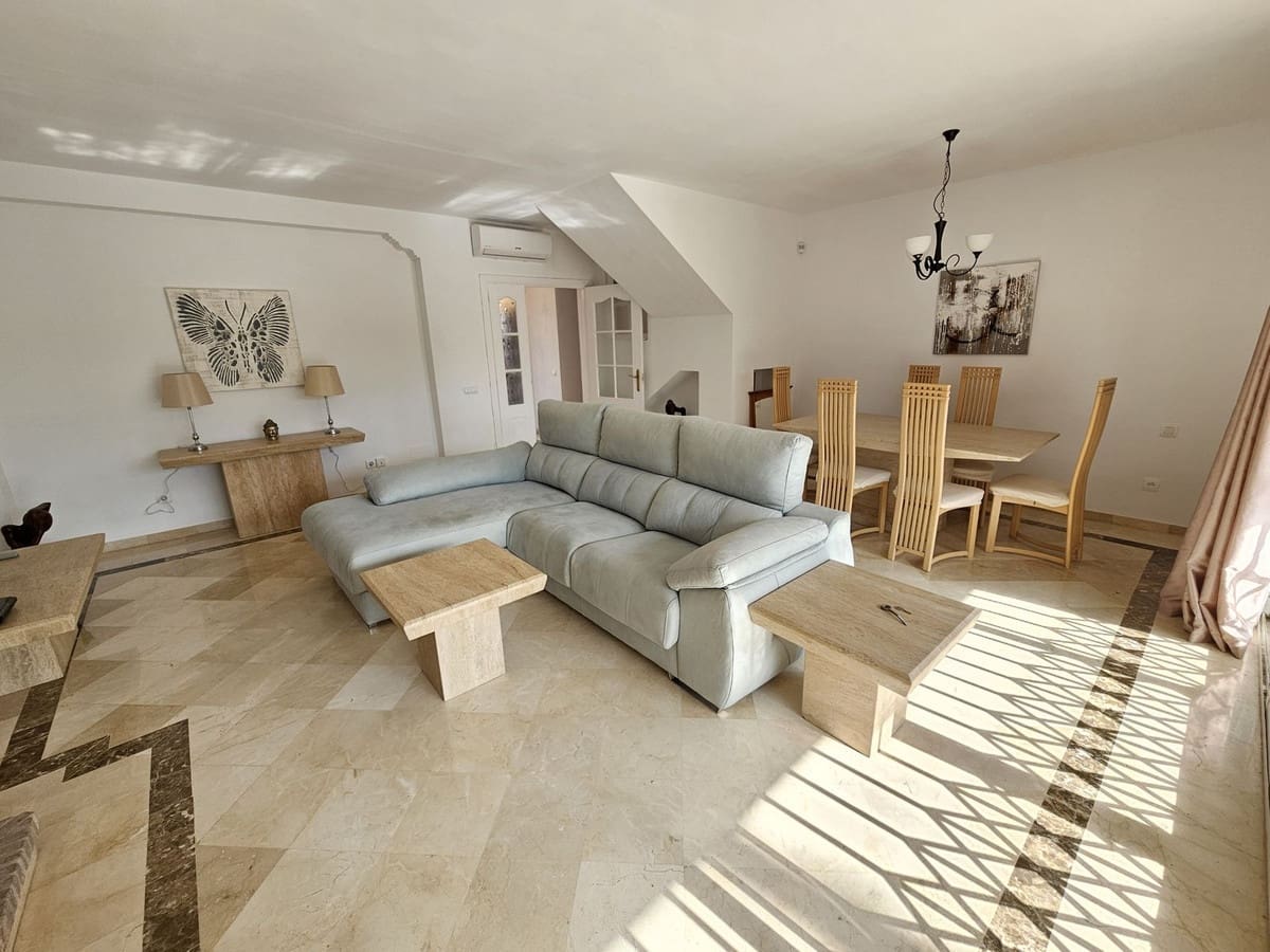 3 slaapkamer Huis te koop in Golden Mile met zwembad - € 895.000 (Ref: 9823320)