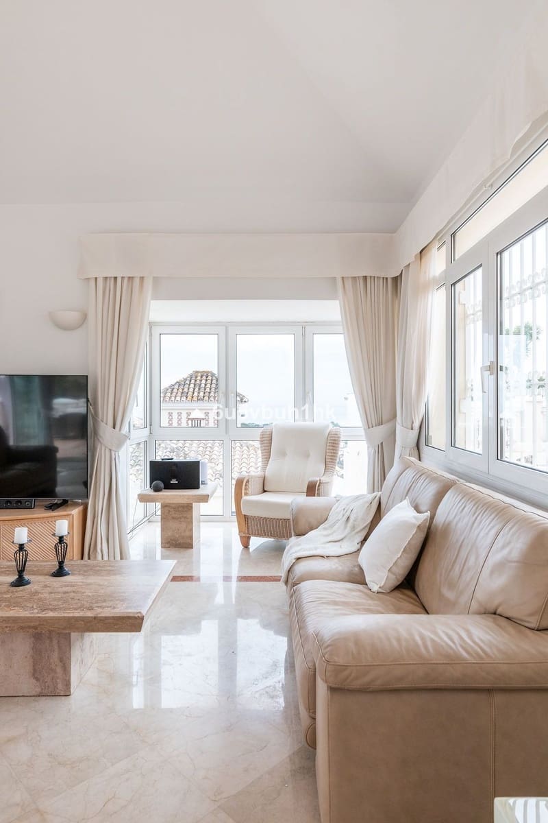 3 chambre Villa/Maison à vendre à Calahonda avec piscine - 995 000 € (Ref: 9823321)