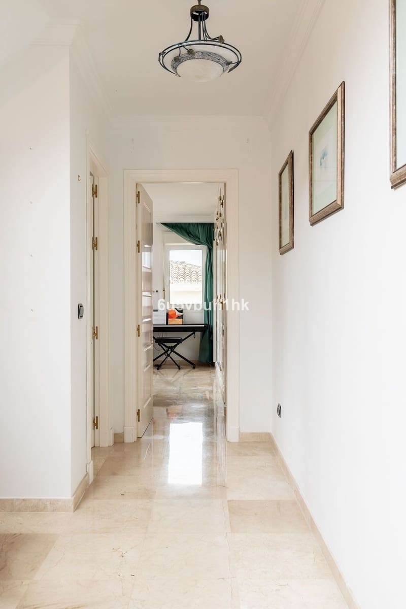 3 chambre Villa/Maison à vendre à Calahonda avec piscine - 995 000 € (Ref: 9823321)