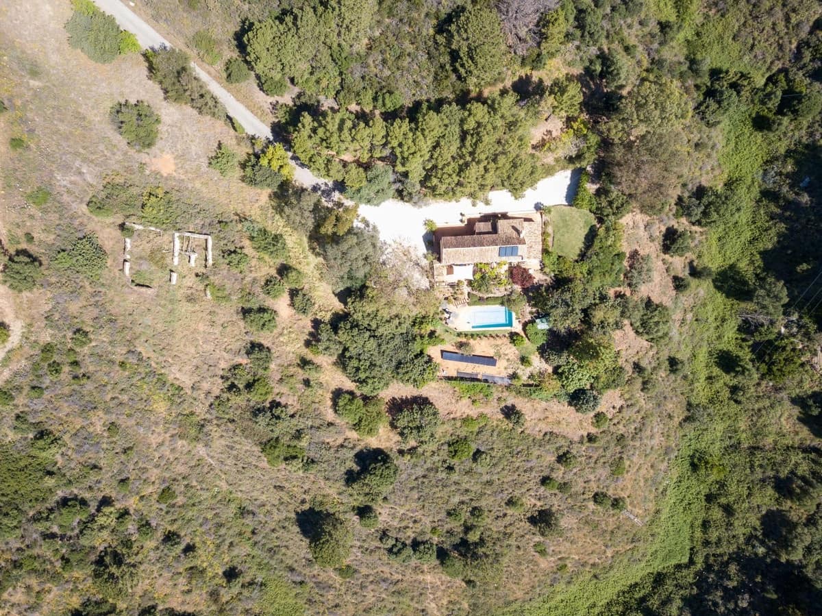 3 chambre Villa/Maison à vendre à Estepona avec piscine - 1 200 000 € (Ref: 9823323)