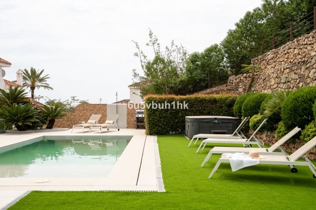 5 sypialnia Dom na sprzedaż w Marbella - 2 490 000 € (Ref: 9823327)
