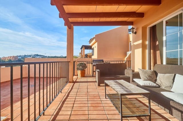 Chalet de 2 habitaciones en El Faro, Mijas en venta con piscina garaje - 550.000 € (Ref: 9823328)
